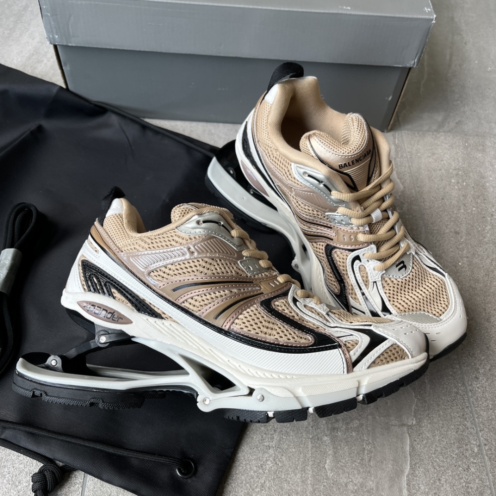 Balenciaga 6.0 Men's and Women's Track Sneaker X-Pander