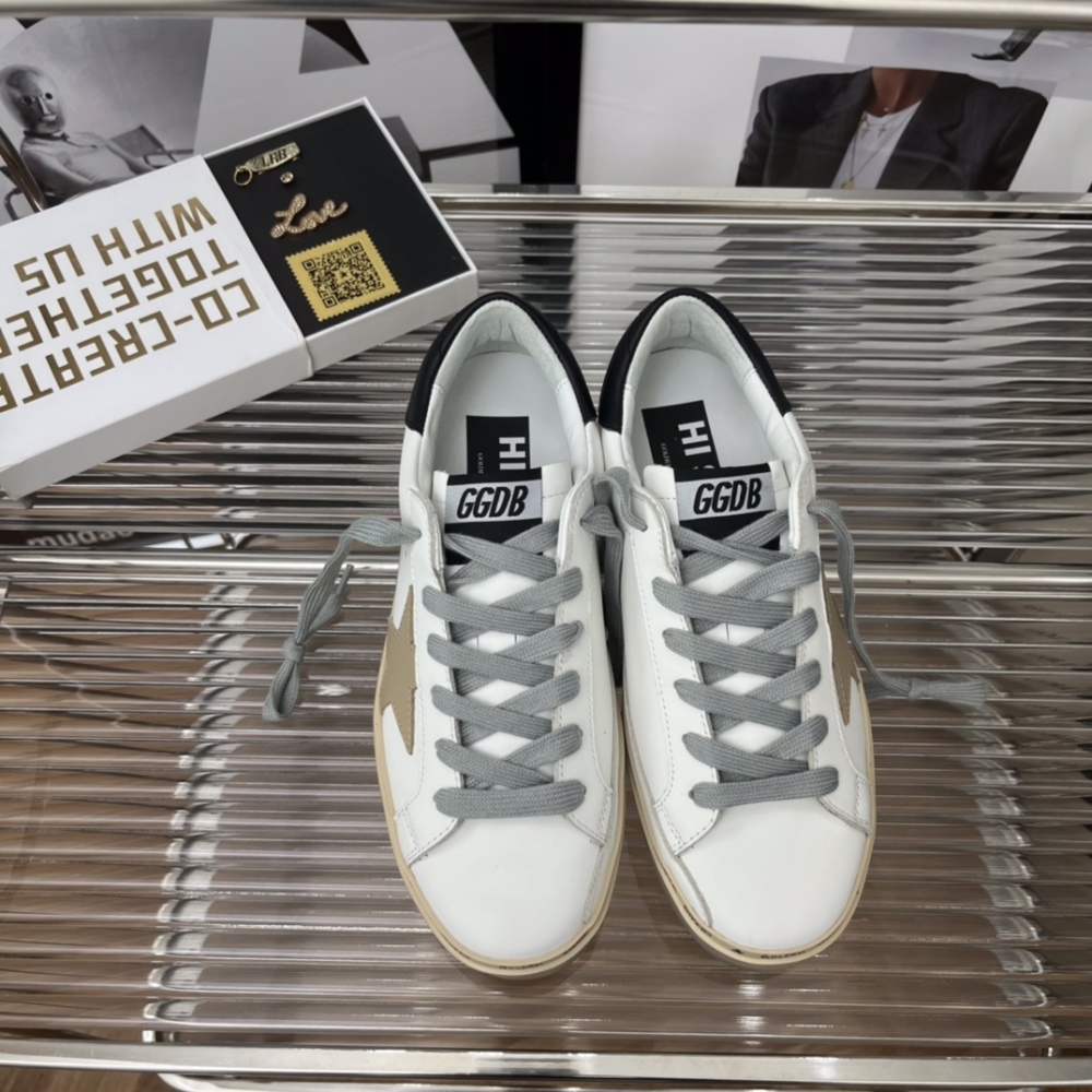 GGDB men's and women's sneakers(golden goose)