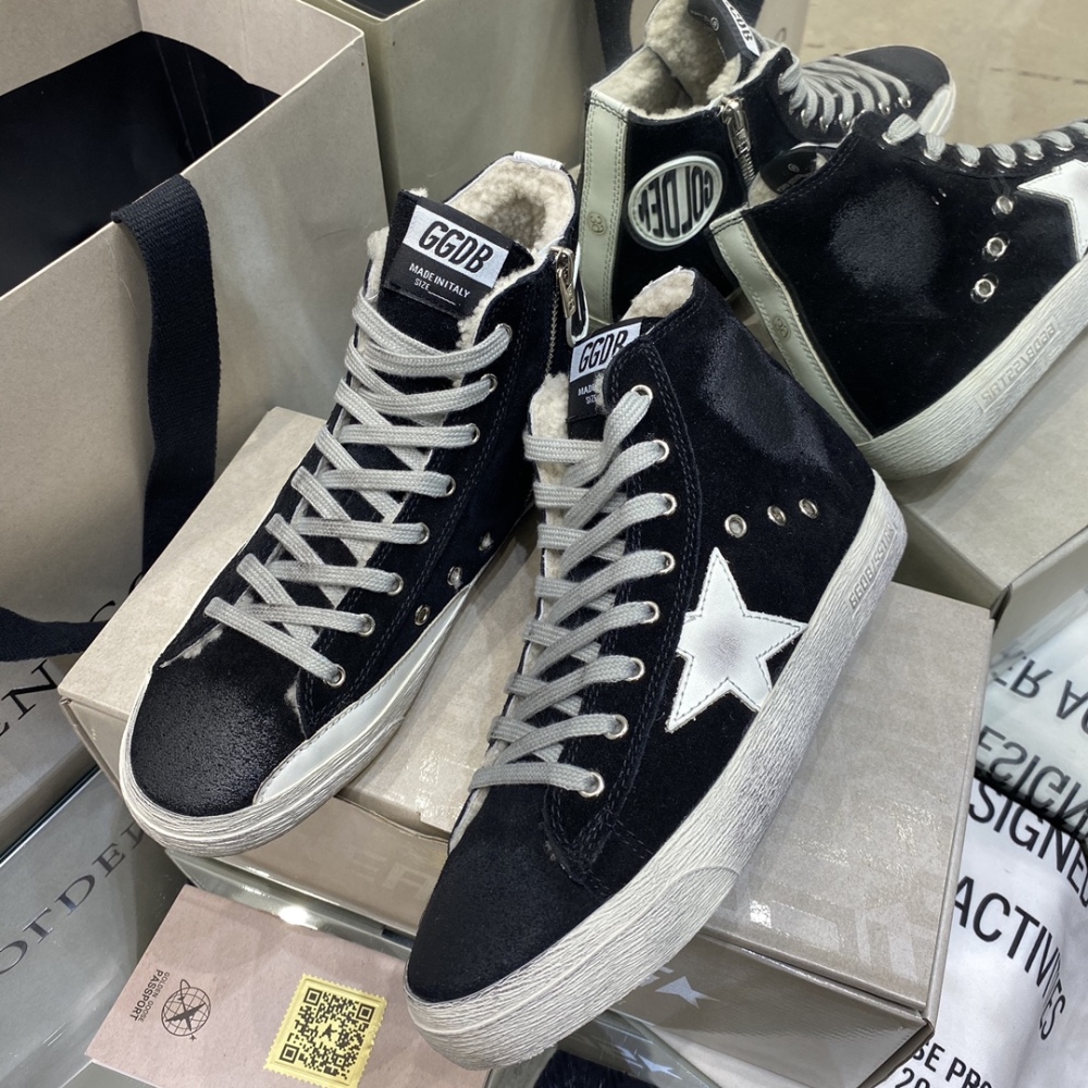 GGDB men's and women's sneakers(golden goose)