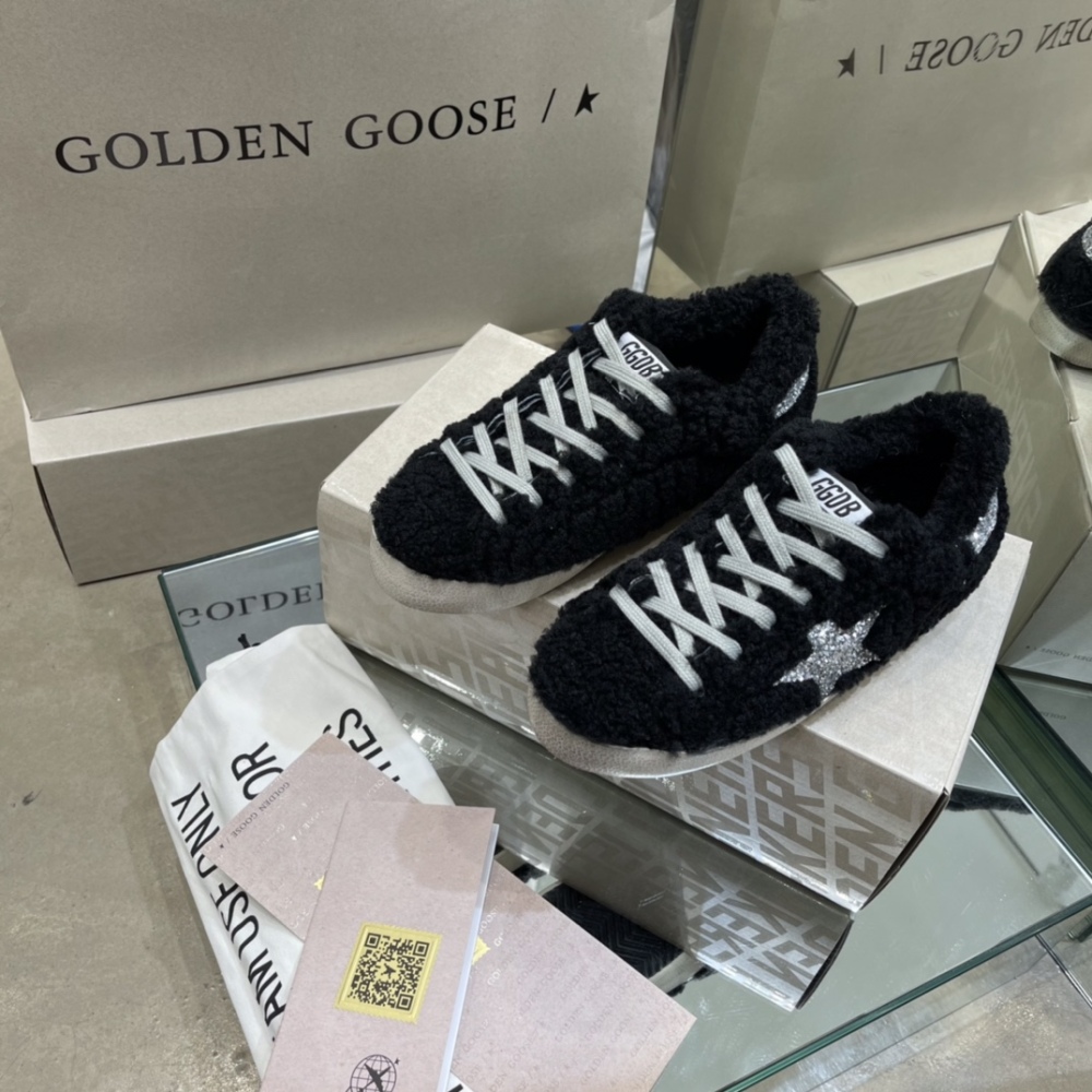 GGDB men's and women's sneakers(golden goose)