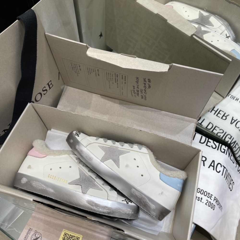 GGDB men's and women's sneakers(golden goose)