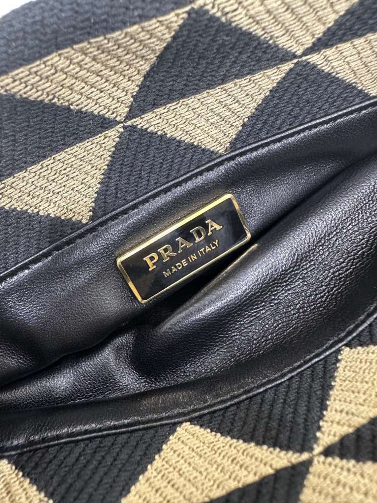 Prada embroidery boston 1BA368 Mirror Boutique