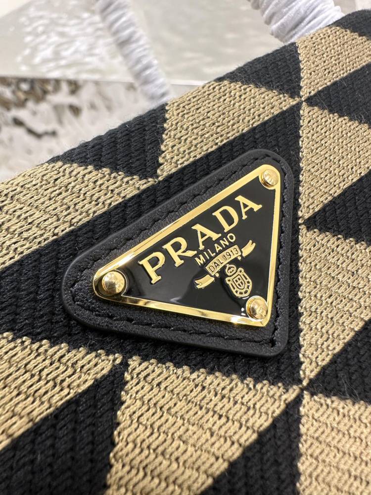 Prada embroidery boston 1BA368 Mirror Boutique