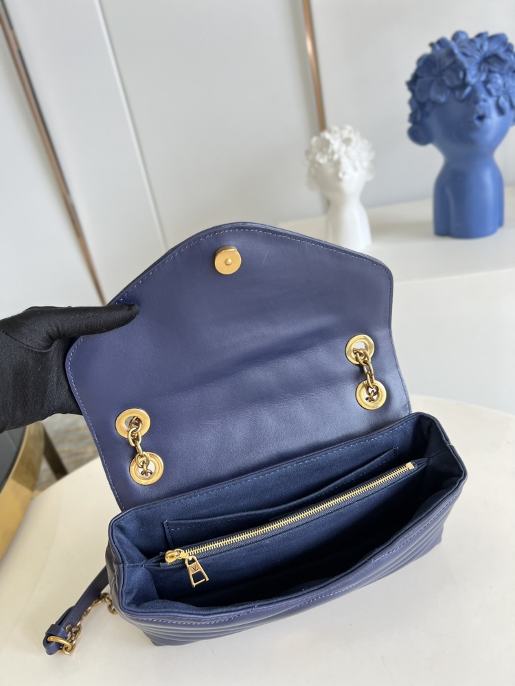 Louis Vuitton LV NEW WAVE M58552 mirror boutique