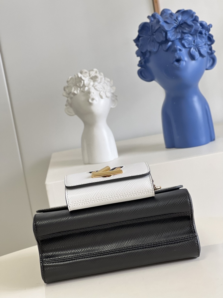 Louis Vuitton Twist PM Cruise M50282 Mirror boutique