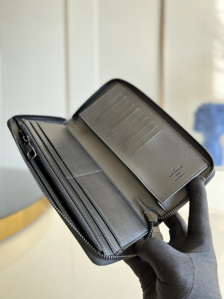 Louis Vuitton Twist wallet M81830 mirror boutique