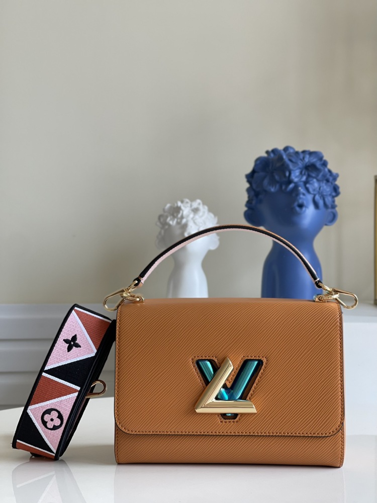 Louis Vuitton Twist MM M50282 Mirror boutique