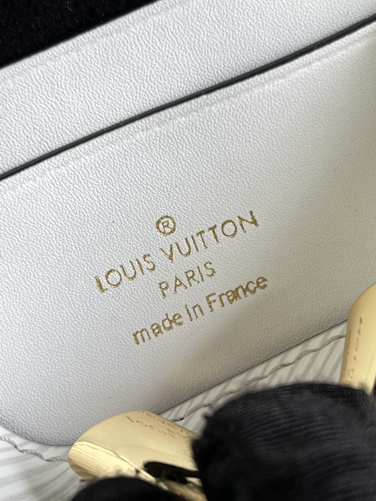 Louis Vuitton Twist PM Cruise M50282 Mirror boutique