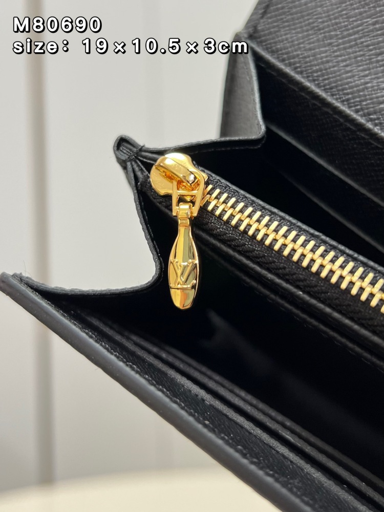 Louis Vuitton Twist wallet M80690 mirror boutique