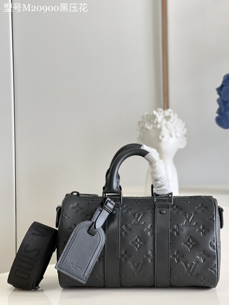 Louis Vuitton Keepall M20900 Mirror boutique