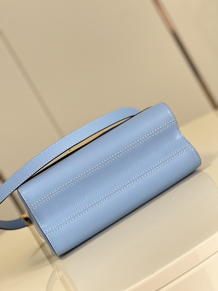 Louis Vuitton Twist MM M50282 Mirror boutique