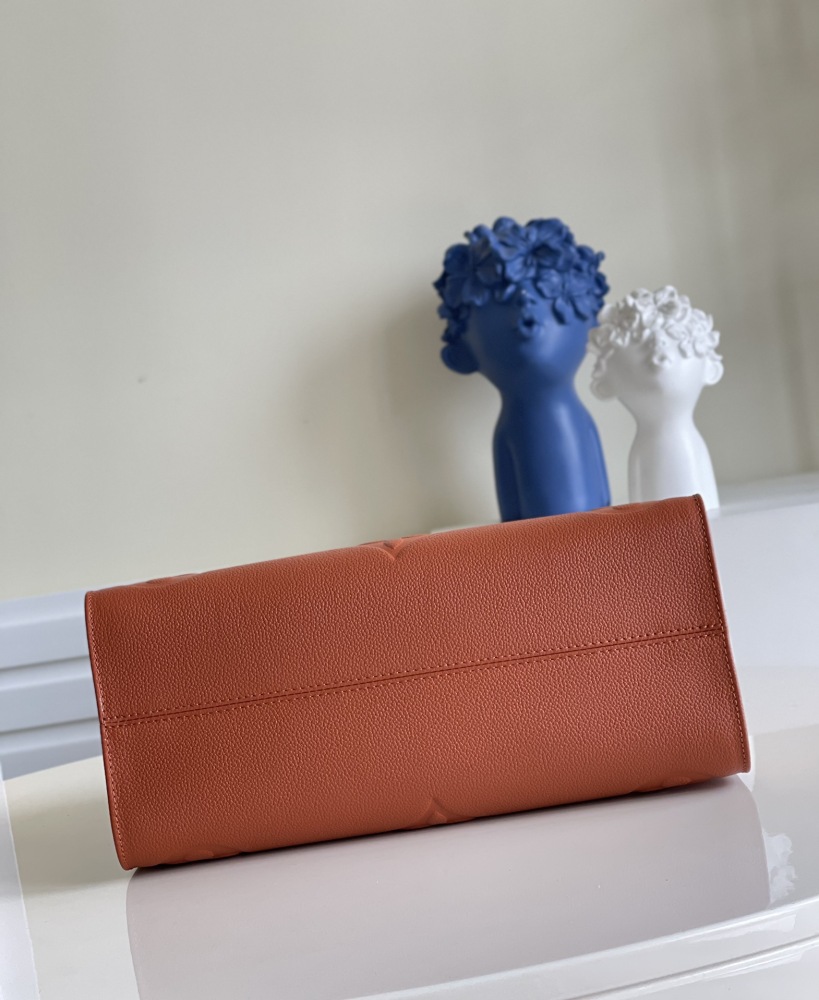 Louis Vuitton Onthego MM M45595 mirror boutique