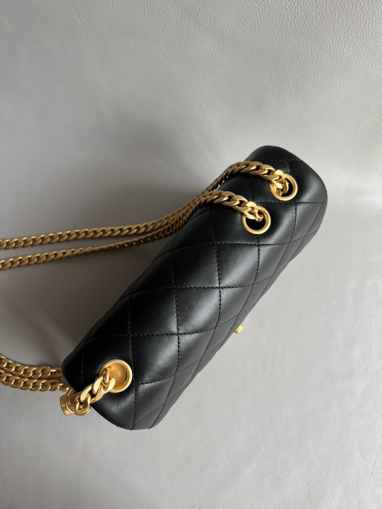 Chanel 22P GR Golden column adjustment, wind piano handbag MM Genuine level（99%）