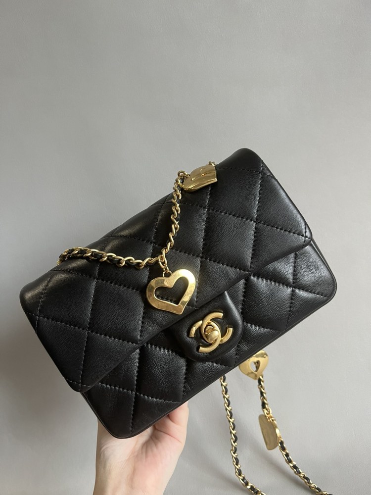 Chanel 22B GR Heart Pendant CF GM Genuine level（99%）