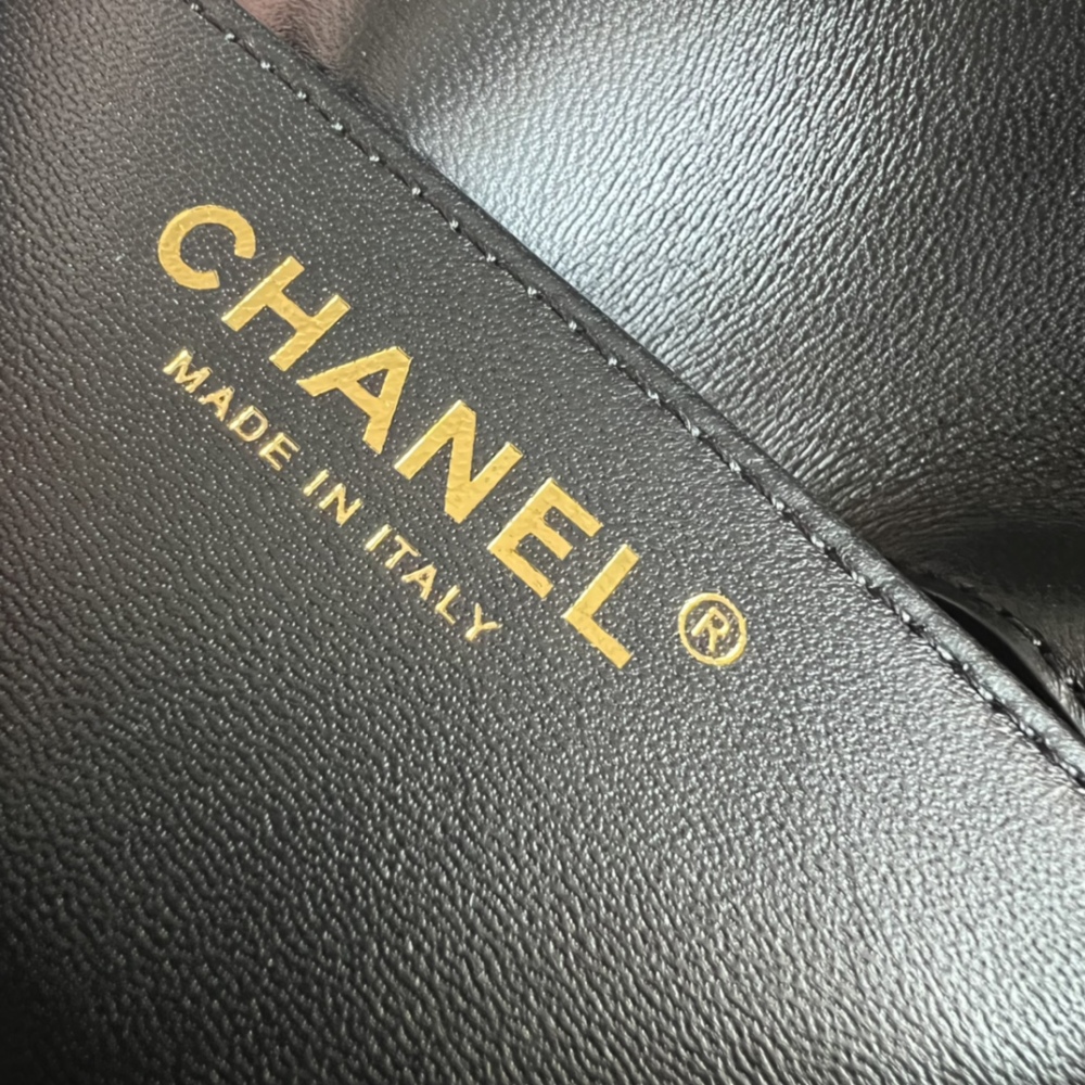 Chanel 22B GR Heart Pendant CF MM Genuine level（99%）