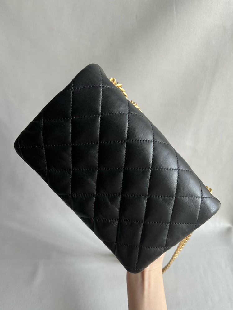 Chanel 22P GR Golden column adjustment, wind piano handbag MM Genuine level（99%）