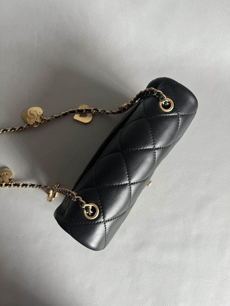Chanel 22B GR Heart Pendant CF GM Genuine level（99%）