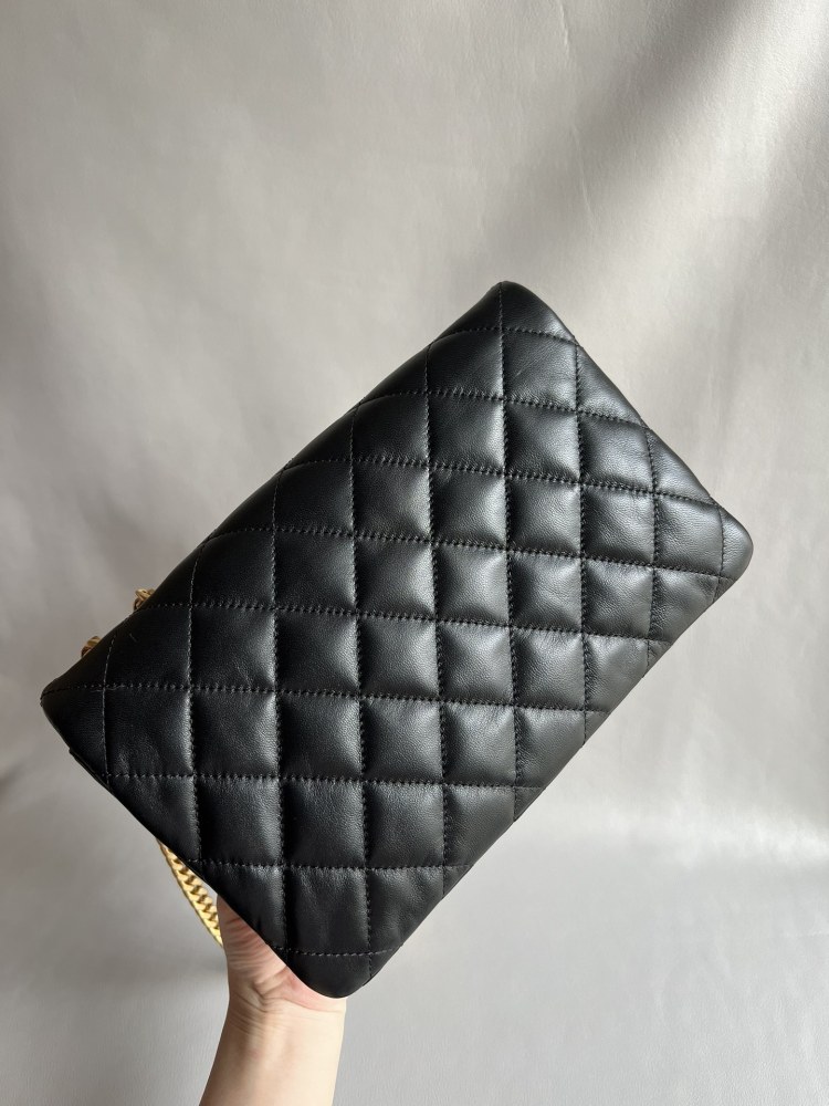 Chanel 22P GR Golden column adjustment, wind piano handbag GM Genuine level（99%）