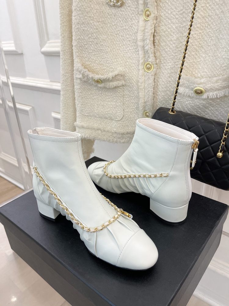 Chanel 22SS chain boots