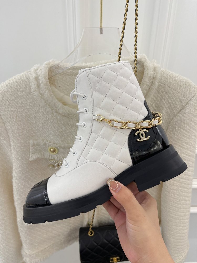 Chanel 22ss new  boots