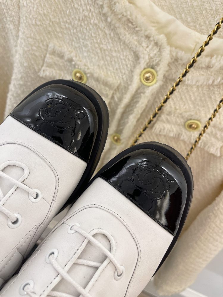Chanel 22ss new  boots