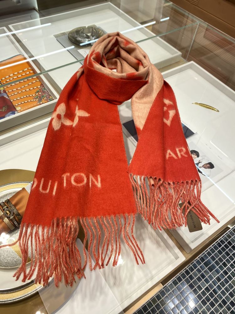 Louis Vuitton scarf