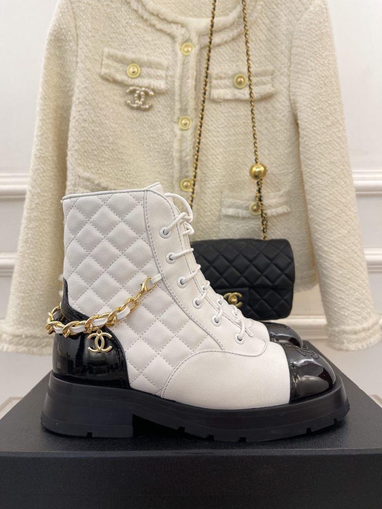 Chanel 22ss new  boots