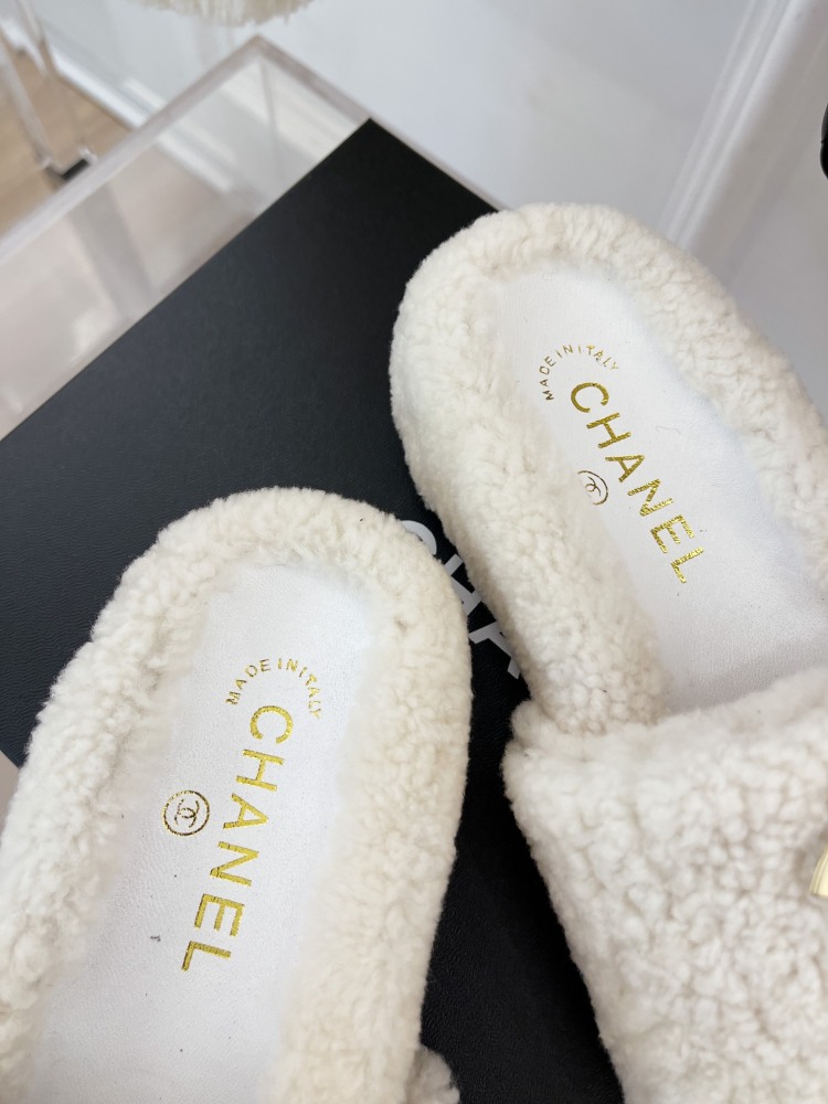 Chanel Double C  slippers
