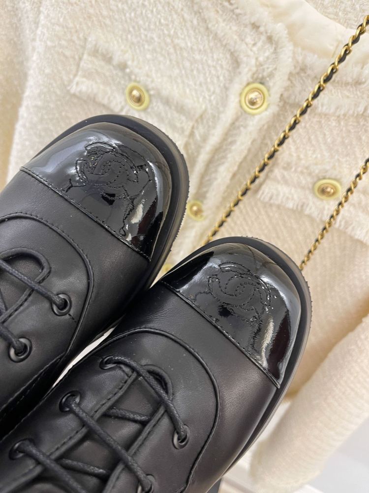 Chanel 22ss new  boots