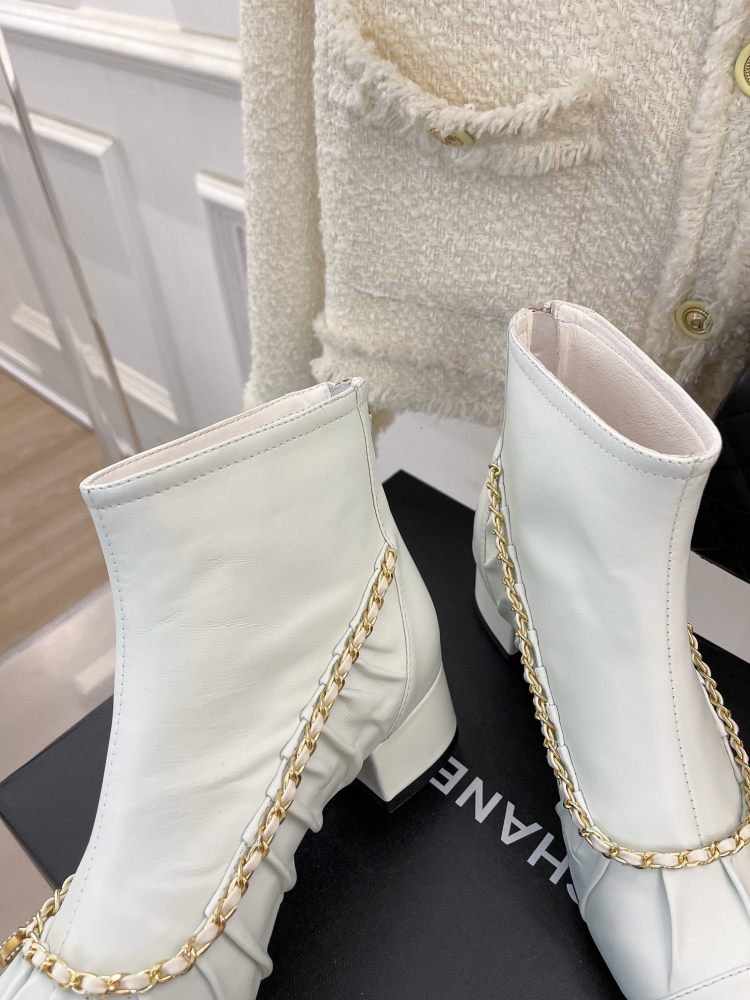 Chanel 22SS chain boots