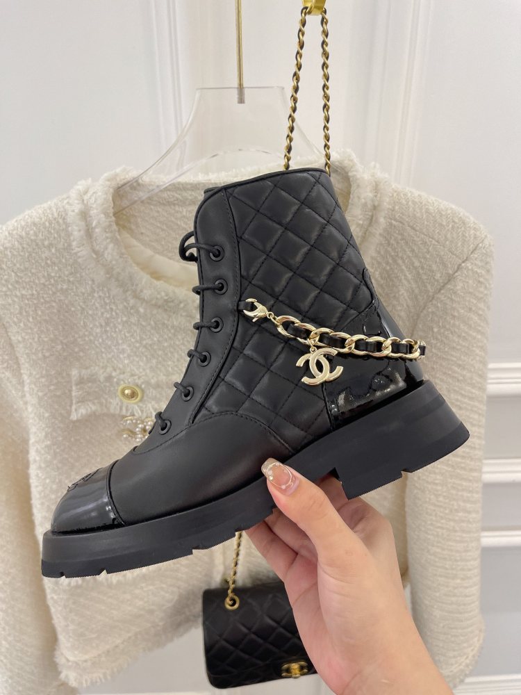 Chanel 22ss new  boots