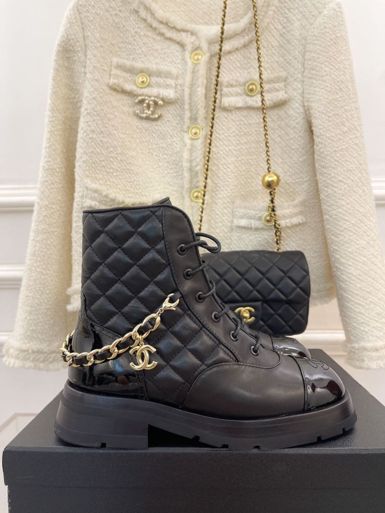 Chanel 22ss new  boots