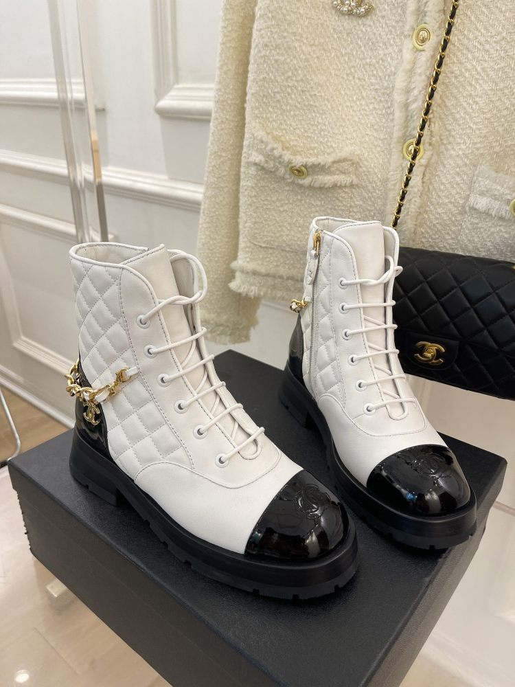 Chanel 22ss new  boots