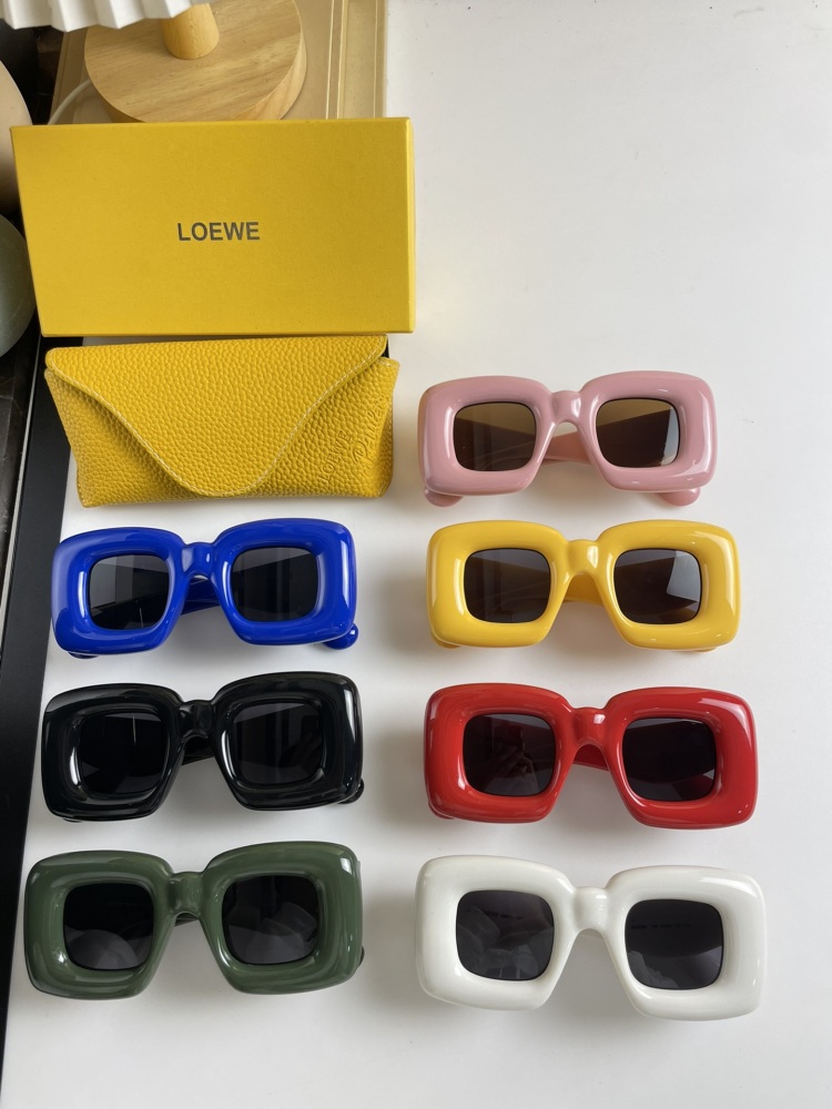 LOEWE Sunglasses