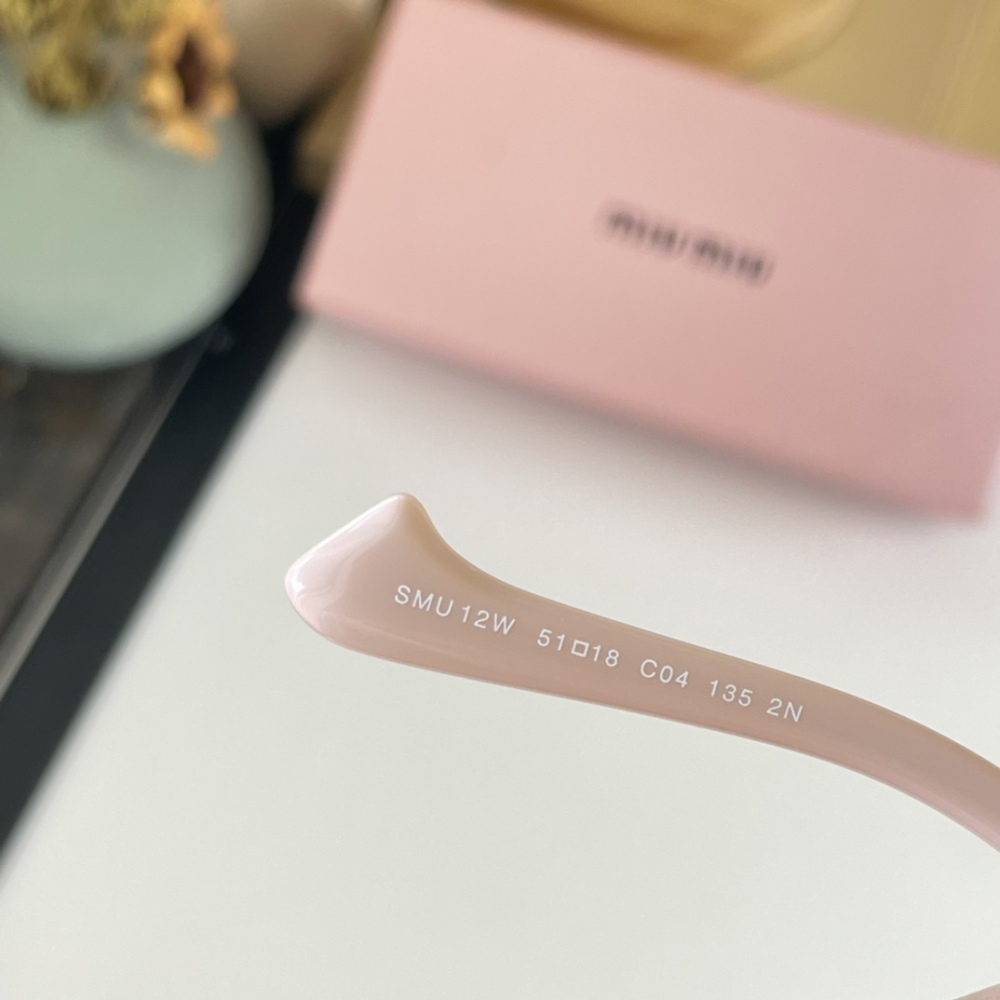 MIUMIU Sunglasses