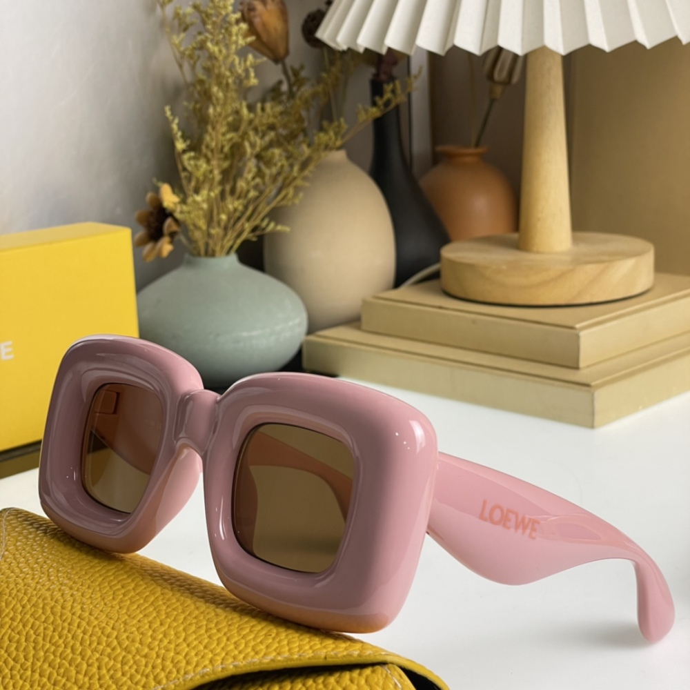LOEWE Sunglasses