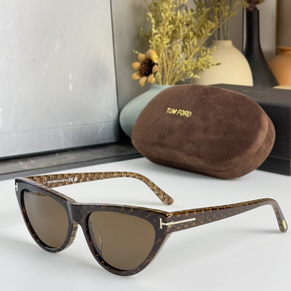 TOM FORD Sunglasses