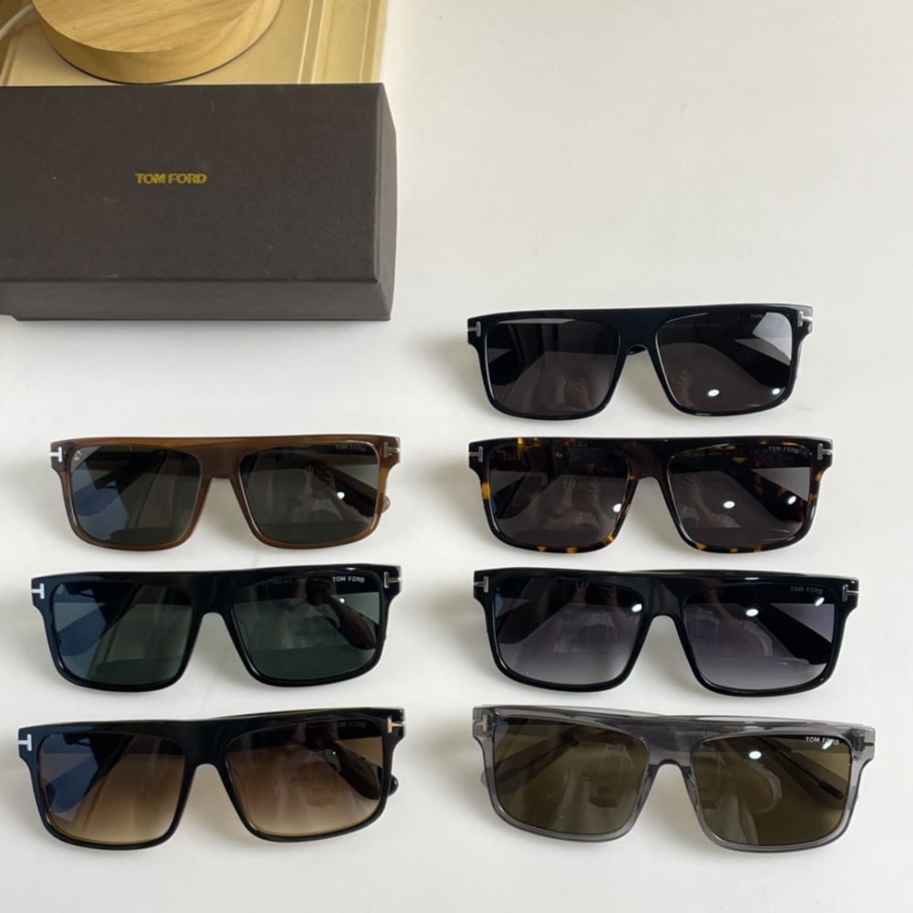 TOM FORD Sunglasses