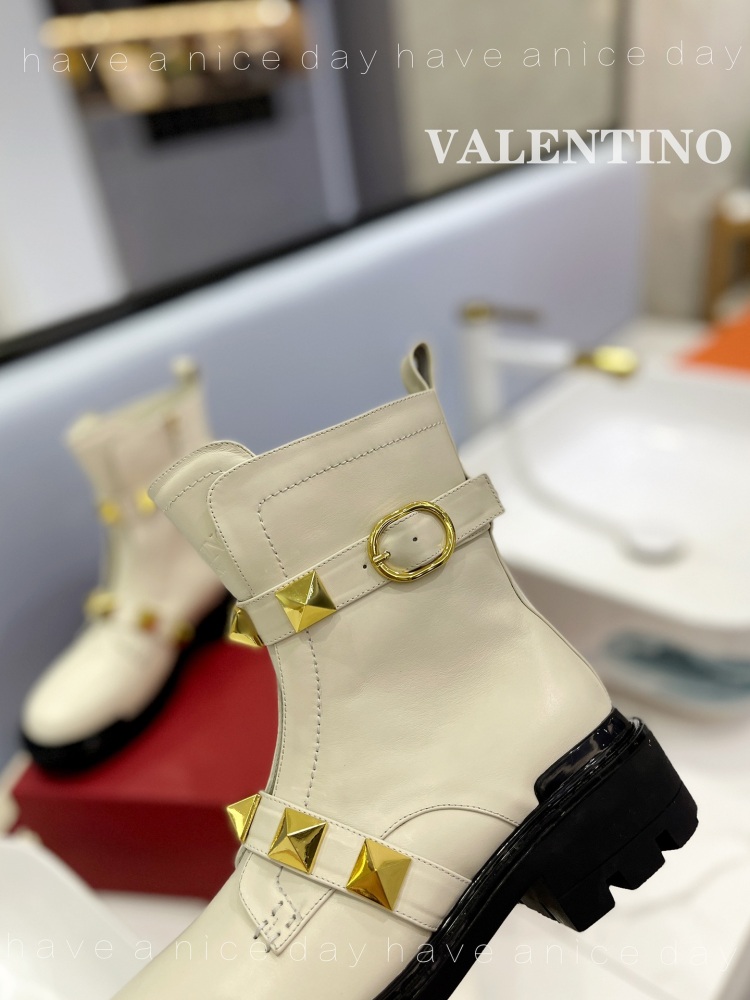 Valentino boots