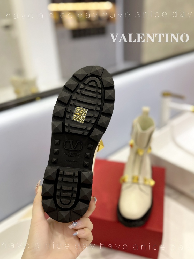 Valentino boots