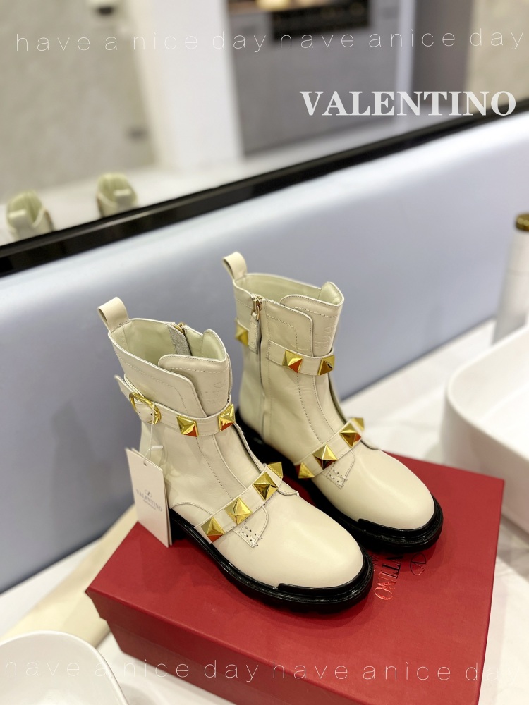 Valentino boots