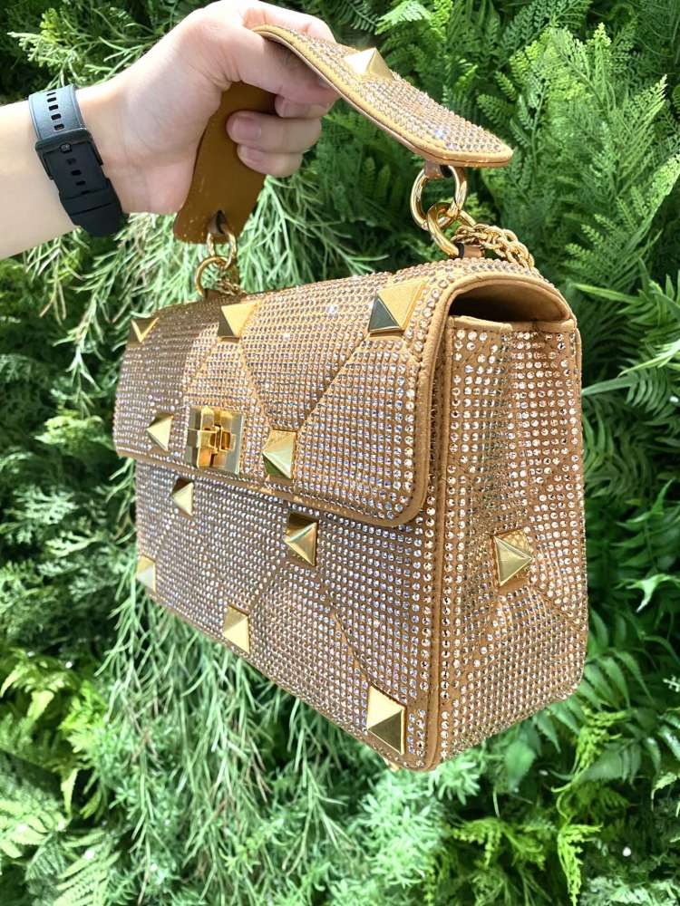 VALENTINO Garavani VSLING 0082 Mirror Boutique