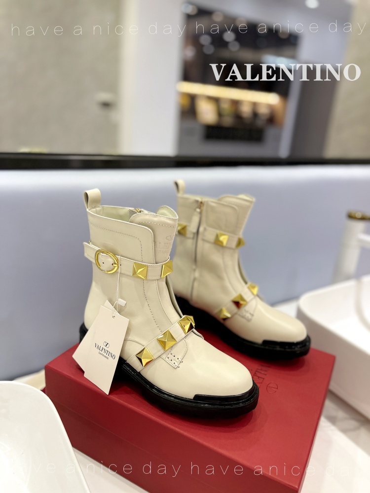 Valentino boots