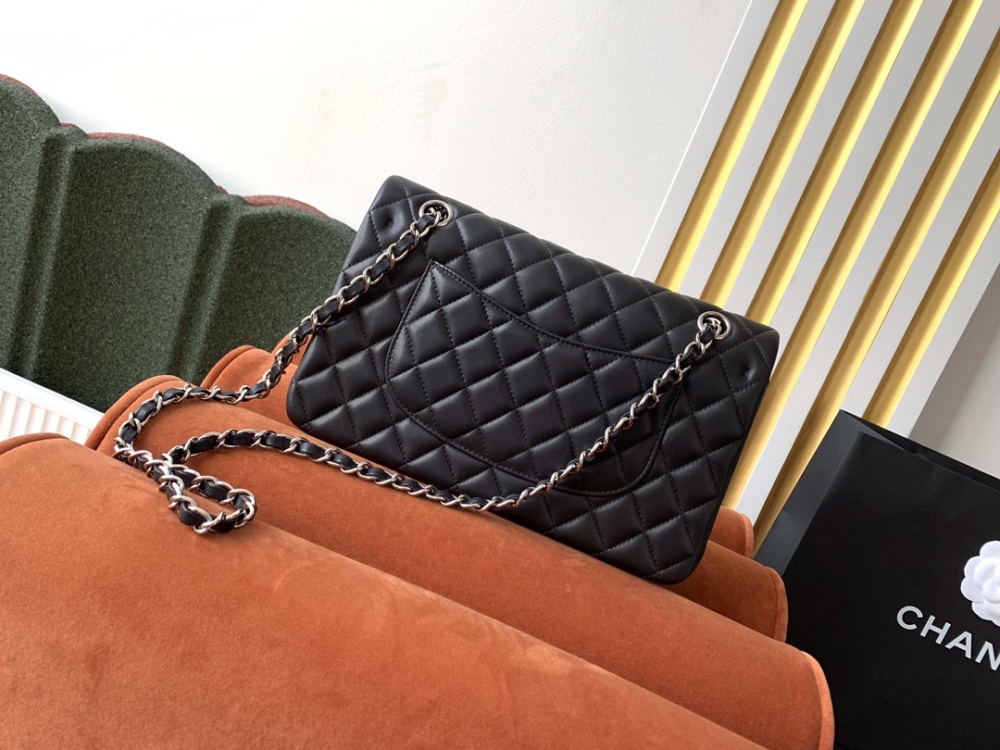 Chanel 22p ClassicFlap CF sheepskin MM Mirror Boutique