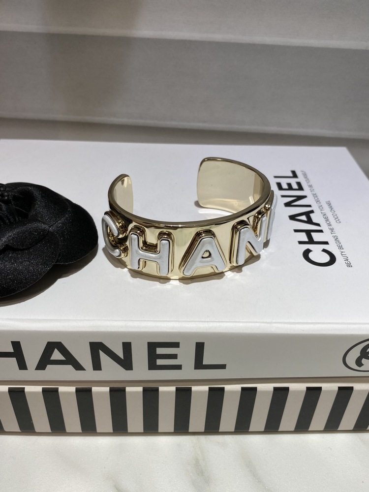 Chanel  bracelet