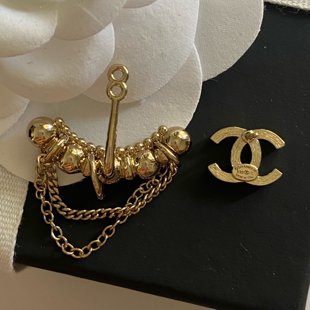 Chanel stud earrings