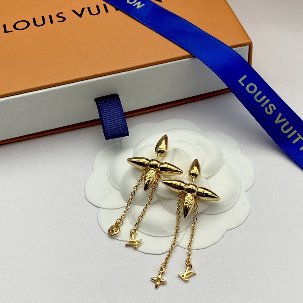 Louis Vuitton LV stud earrings