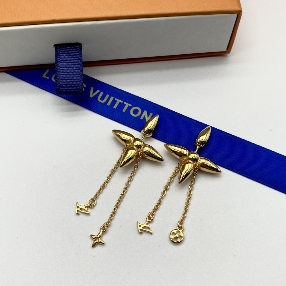 Louis Vuitton LV stud earrings