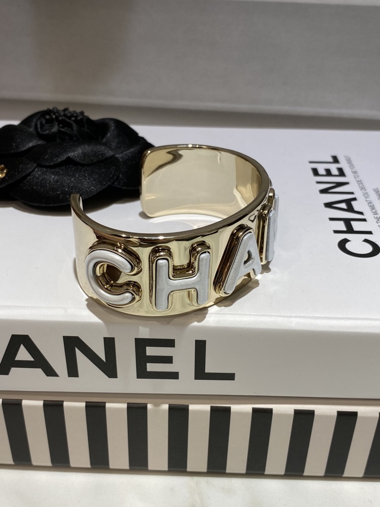 Chanel  bracelet