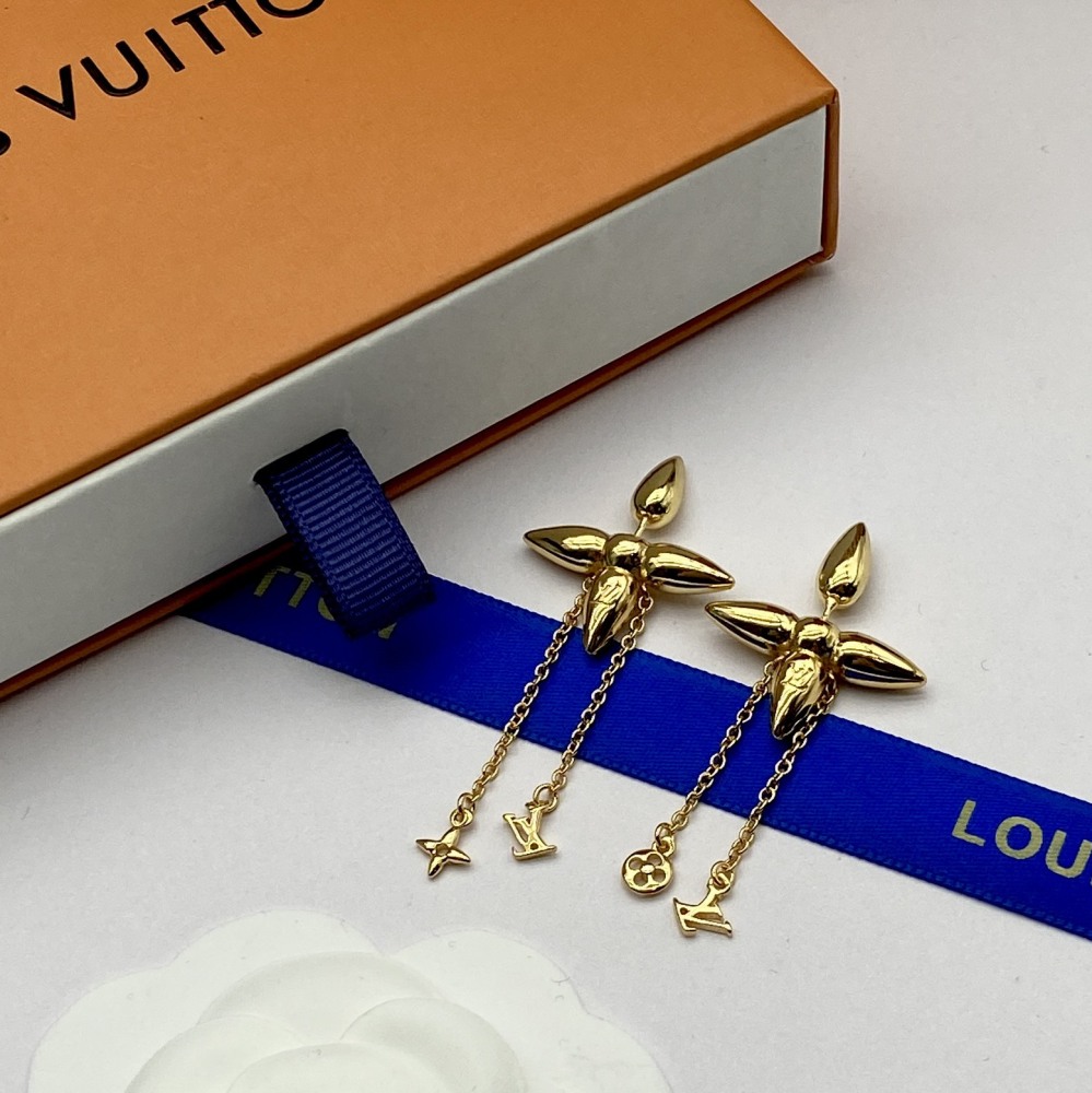 Louis Vuitton LV stud earrings